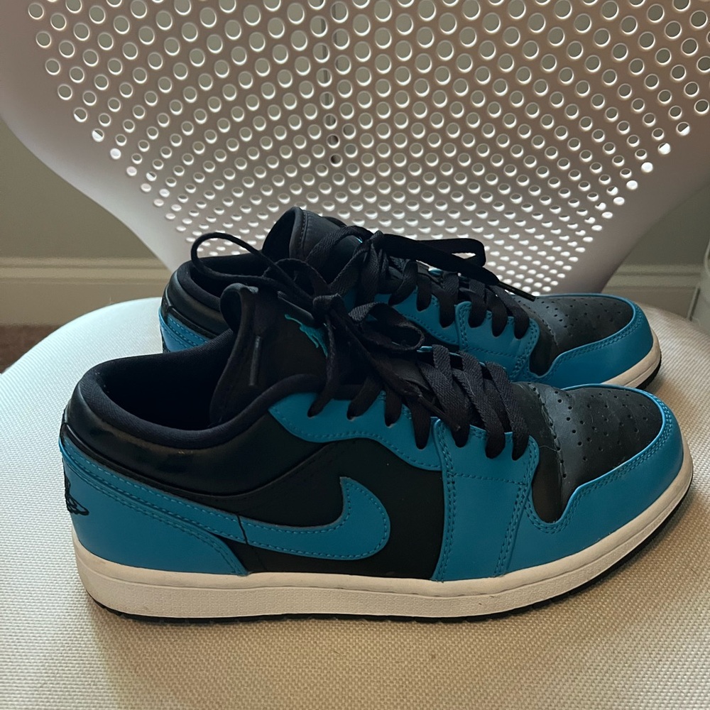 Nike Air Jordan’s Black and Blue Sneakers Low-Top - Men 8